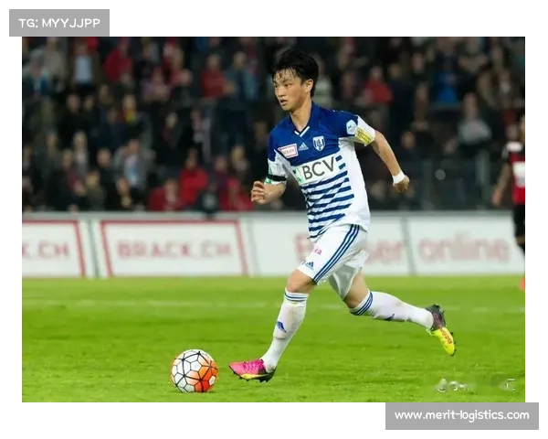 杨明洋跨国婚姻：球员家庭生活曝光与祝福